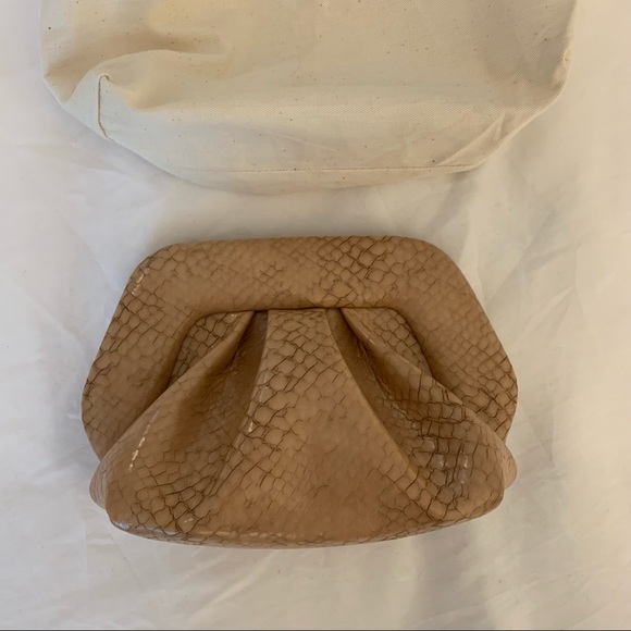 Themoire Strapped Mini Gia Snakeskin Clutch Bag - Picture 5 of 12